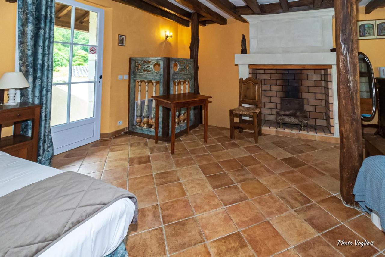 Domaine De La Juranvillerie, Gite Et Chambres D'Hotes Rigny-Ussé 외부 사진